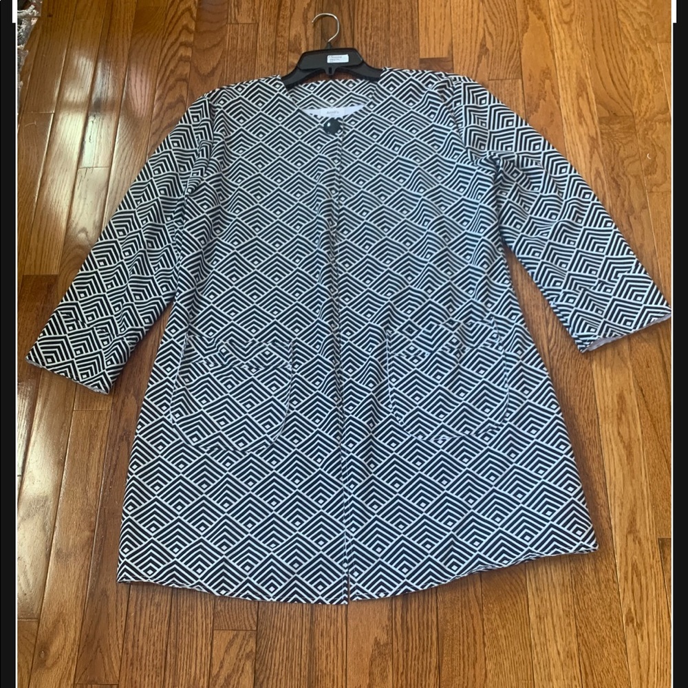 Raw Cut Loose Spring Coat